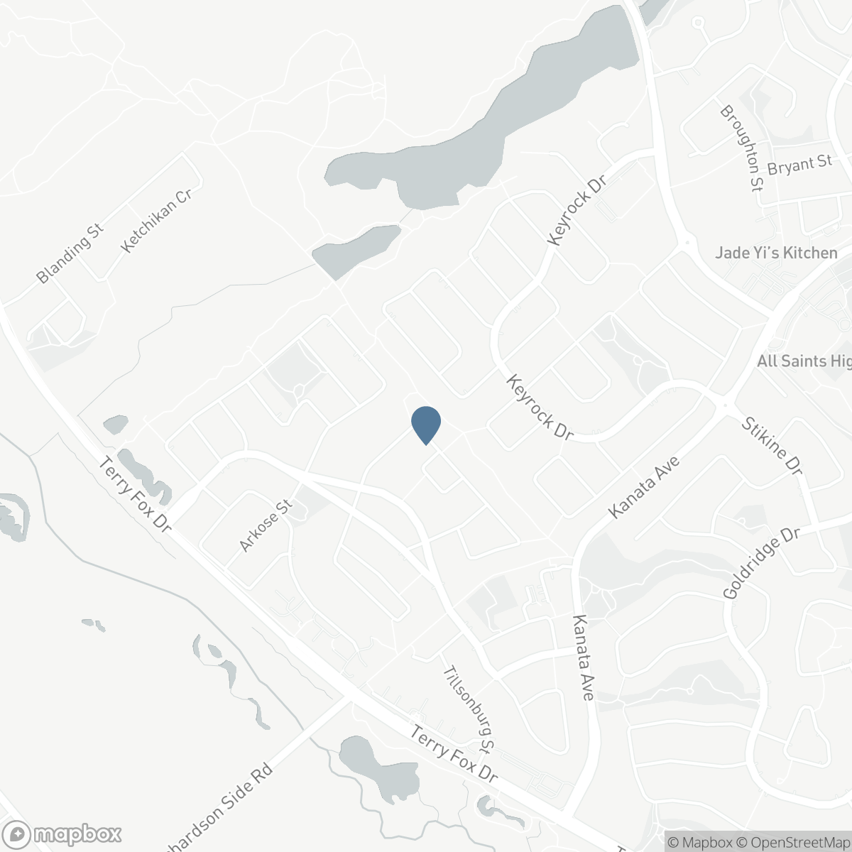 130 GRAINSTONE WAY, Ottawa, Ontario K2T 0H4